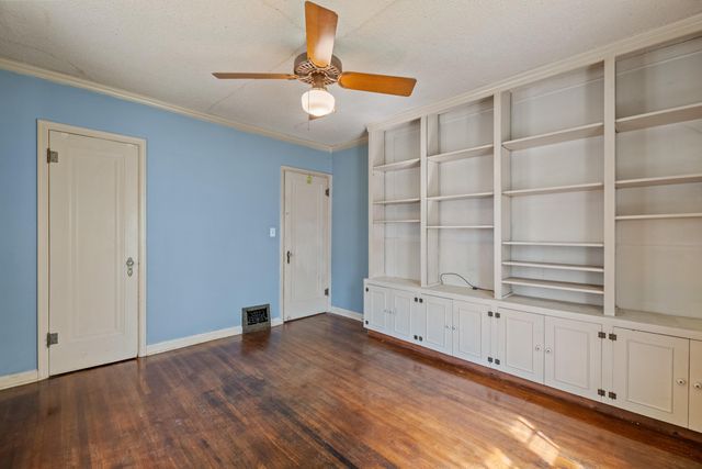 229 N BATTIN, Wichita, KS 67208