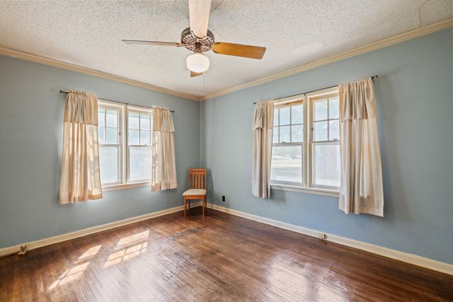 229 N BATTIN, Wichita, KS 67208