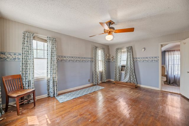 229 N BATTIN, Wichita, KS 67208