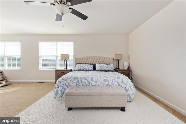 16771 EVENING STAR DR, Round Hill, VA 20141