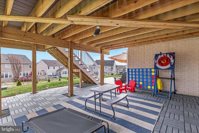 16771 EVENING STAR DR, Round Hill, VA 20141