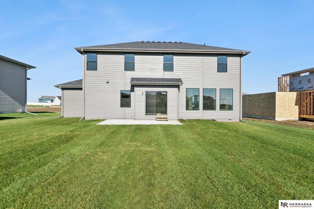 8606 Legacy Street, Papillion, NE 68046