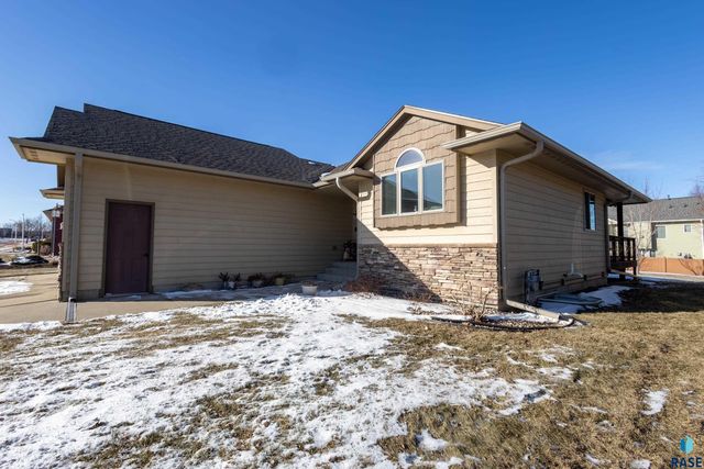 7816 W Kelsey Cir Circle, Sioux Falls, SD 57106
