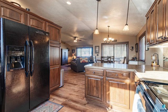 7816 W Kelsey Cir Circle, Sioux Falls, SD 57106