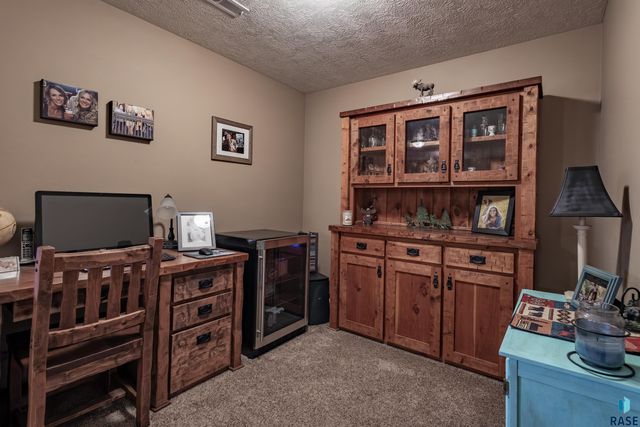 7816 W Kelsey Cir Circle, Sioux Falls, SD 57106