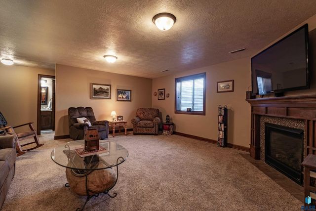 7816 W Kelsey Cir Circle, Sioux Falls, SD 57106