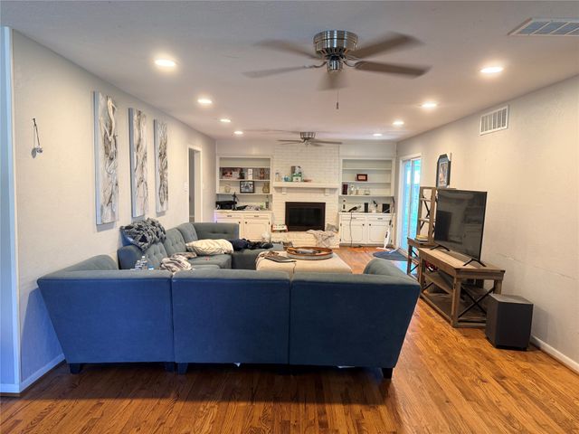 10940 Ferndale Road, Dallas, TX 75238