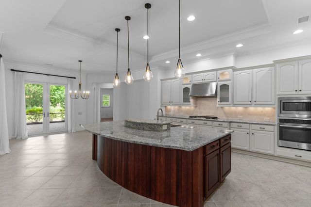 9590 Bellasera Circle, Myrtle Beach, SC 29579