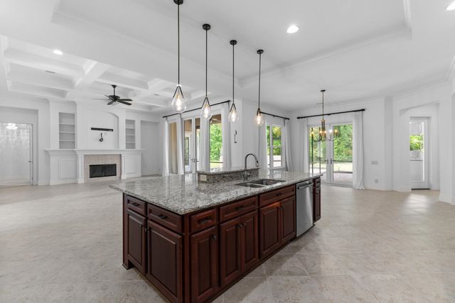 9590 Bellasera Circle, Myrtle Beach, SC 29579