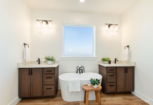 405 S Diesel Way, Boise, ID 83716