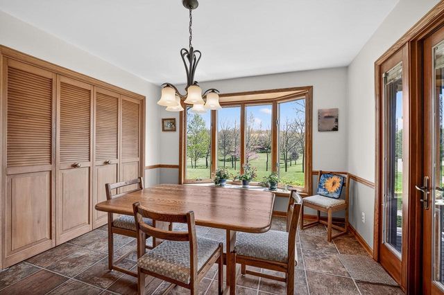 4802 Country Meadows Road, Brooklyn, WI 53521