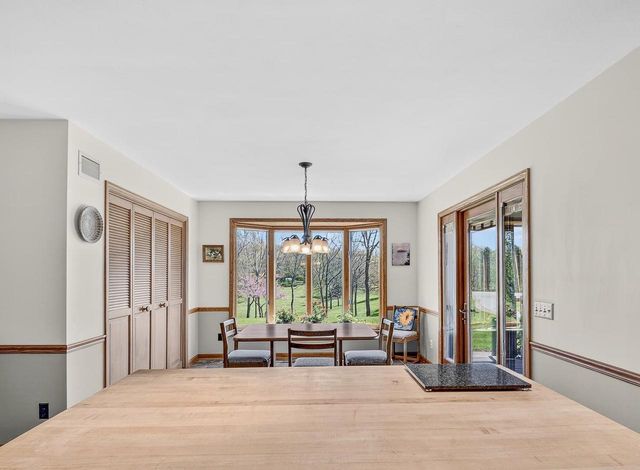 4802 Country Meadows Road, Brooklyn, WI 53521