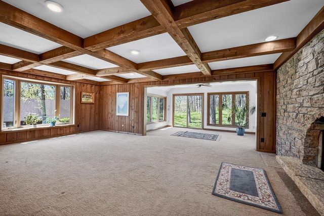 4802 Country Meadows Road, Brooklyn, WI 53521