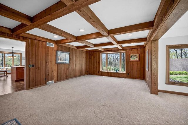 4802 Country Meadows Road, Brooklyn, WI 53521