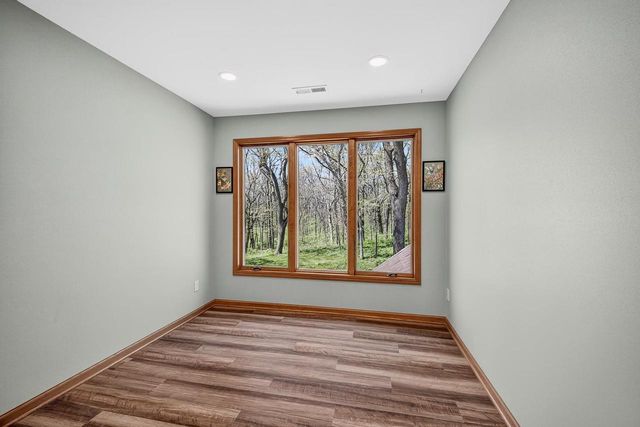 4802 Country Meadows Road, Brooklyn, WI 53521