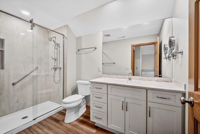 4802 Country Meadows Road, Brooklyn, WI 53521