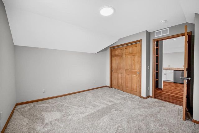 4802 Country Meadows Road, Brooklyn, WI 53521