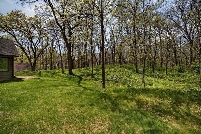 4802 Country Meadows Road, Brooklyn, WI 53521