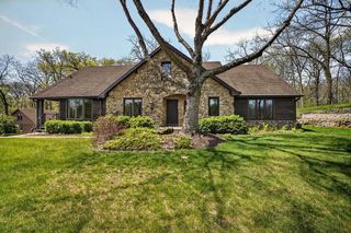 4802 Country Meadows Road, Brooklyn, WI 53521