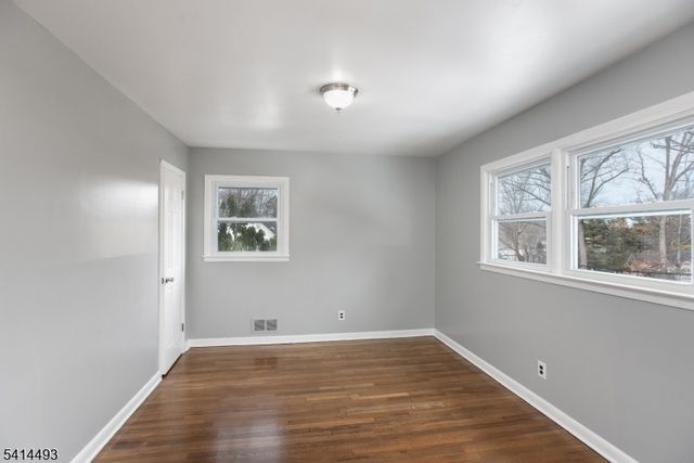 667 Colfax Rd, Wayne Twp., NJ 07470