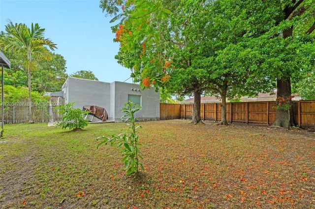 1024 SW 13th Court, Miami, FL 33135