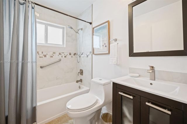 1024 SW 13th Court, Miami, FL 33135
