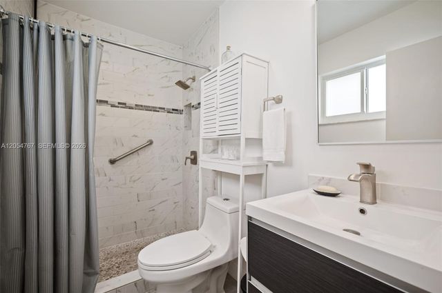 1024 SW 13th Court, Miami, FL 33135