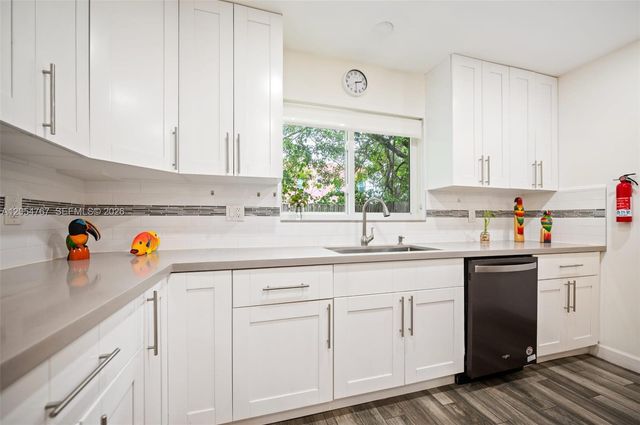 1024 SW 13th Court, Miami, FL 33135