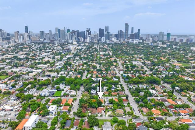 1024 SW 13th Court, Miami, FL 33135