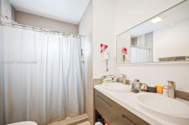 1024 SW 13th Court, Miami, FL 33135