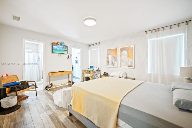 1024 SW 13th Court, Miami, FL 33135