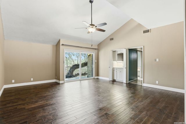 3807 E Songbird, San Antonio, TX 78229