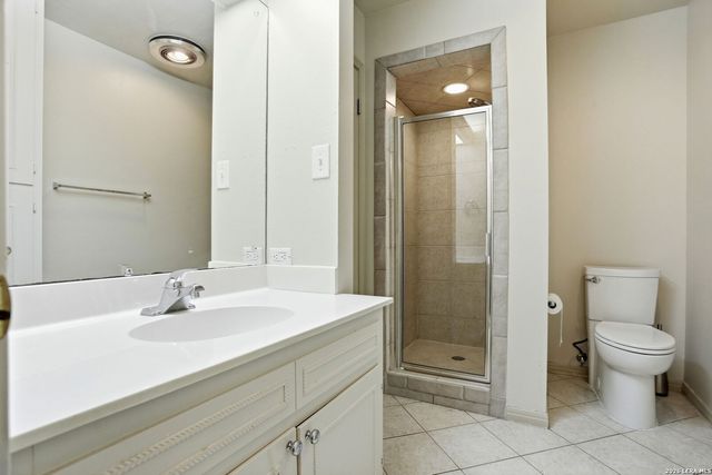 3807 E Songbird, San Antonio, TX 78229