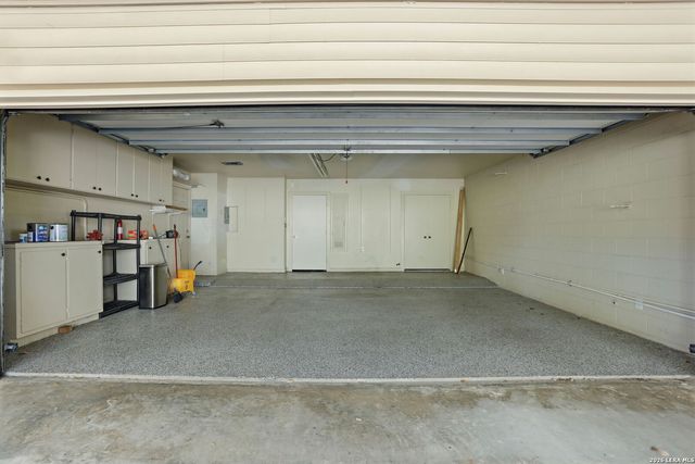 3807 E Songbird, San Antonio, TX 78229