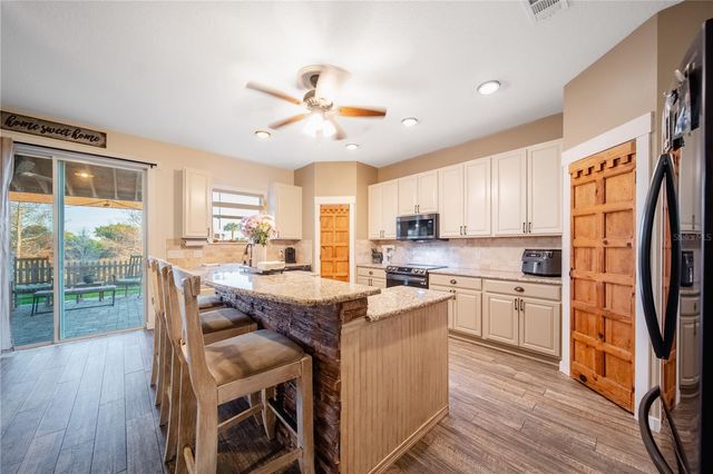 2724 SUNCOAST LAKES BOULEVARD, Punta Gorda, FL 33980