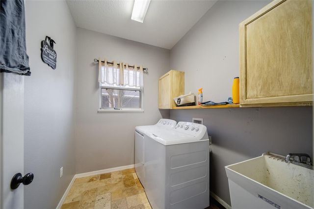 2724 SUNCOAST LAKES BOULEVARD, Punta Gorda, FL 33980