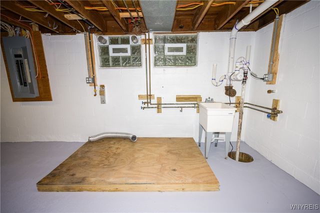 726 Schultz Road, Elma, NY 14059