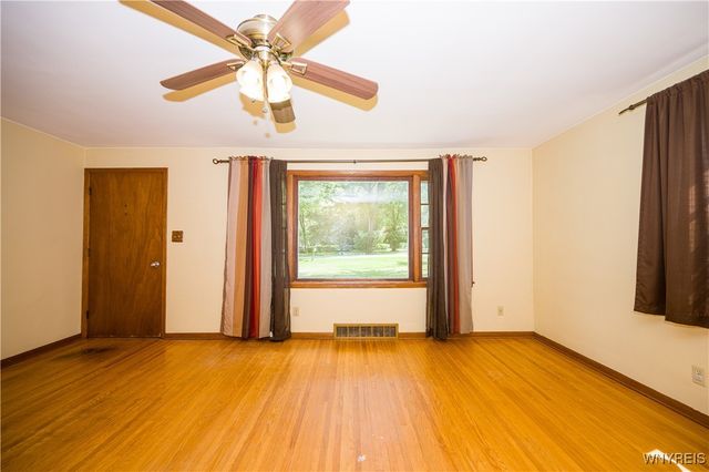 726 Schultz Road, Elma, NY 14059