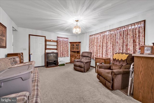 91 WILLIAMS RD, Myerstown, PA 17067