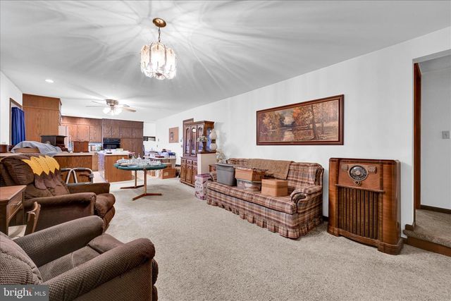 91 WILLIAMS RD, Myerstown, PA 17067