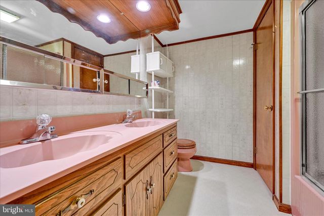 91 WILLIAMS RD, Myerstown, PA 17067