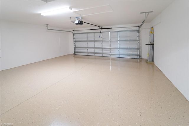 2800 NW 25th TER, Cape Coral, FL 33993