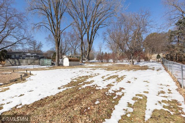 8414 72nd Street S, Cottage Grove, MN 55016