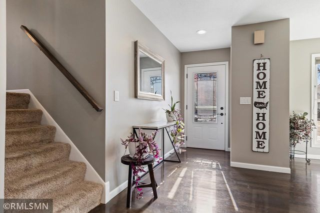 8414 72nd Street S, Cottage Grove, MN 55016