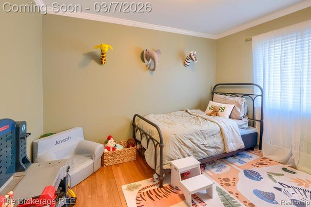 4405 Green Lake Road, West Bloomfield, MI 48323