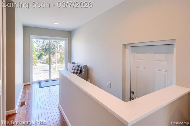 4405 Green Lake Road, West Bloomfield, MI 48323