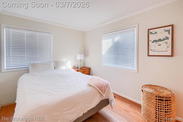 4405 Green Lake Road, West Bloomfield, MI 48323