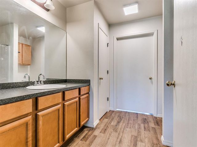 3705 Johnson Farms Drive, Mustang, OK 73064