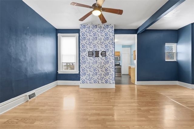 219 Railroad Ave, Carnegie, PA 15106