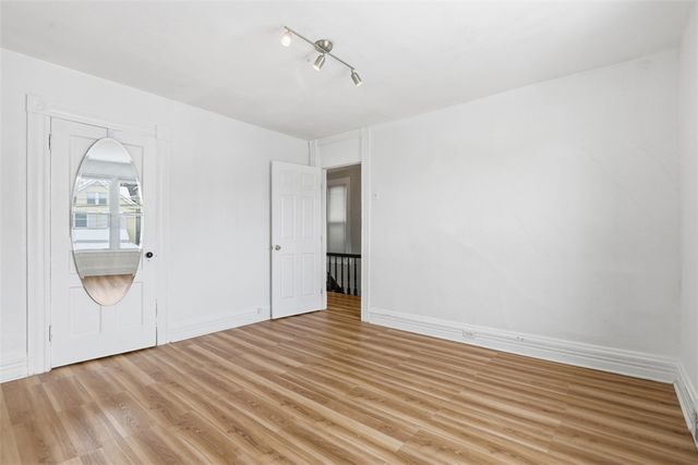 219 Railroad Ave, Carnegie, PA 15106